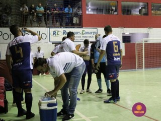 
<a style='margin-left: 5px;' class='btn btn-xs btn-social btn-facebook' href='https://www.facebook.com/sharer/sharer.php?u=https://www.boladovale.com.br/imgs/800-800-90/conteudo/fotos/1222/img8958.jpg' rel='popup' data-width='500' data-height='400'><i class='fa fa-facebook'></i>Compartilhar <span class='hidden-xs'>no Facebook</span>
</a> 
<a class='btn btn-default btn-xs' target='_blank' href='imgs/800-800-90/conteudo/fotos/1222/img8958.jpg'>
<span class='glyphicon glyphicon-cloud-download'></span> Salvar
</a> 
<span></span>