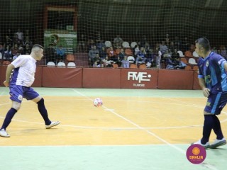 
<a style='margin-left: 5px;' class='btn btn-xs btn-social btn-facebook' href='https://www.facebook.com/sharer/sharer.php?u=https://www.boladovale.com.br/imgs/800-800-90/conteudo/fotos/1222/img8972.jpg' rel='popup' data-width='500' data-height='400'><i class='fa fa-facebook'></i>Compartilhar <span class='hidden-xs'>no Facebook</span>
</a> 
<a class='btn btn-default btn-xs' target='_blank' href='imgs/800-800-90/conteudo/fotos/1222/img8972.jpg'>
<span class='glyphicon glyphicon-cloud-download'></span> Salvar
</a> 
<span></span>