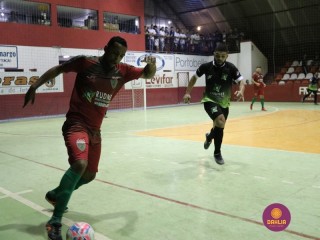
<a style='margin-left: 5px;' class='btn btn-xs btn-social btn-facebook' href='https://www.facebook.com/sharer/sharer.php?u=https://www.boladovale.com.br/imgs/800-800-90/conteudo/fotos/1223/img9021.jpg' rel='popup' data-width='500' data-height='400'><i class='fa fa-facebook'></i>Compartilhar <span class='hidden-xs'>no Facebook</span>
</a> 
<a class='btn btn-default btn-xs' target='_blank' href='imgs/800-800-90/conteudo/fotos/1223/img9021.jpg'>
<span class='glyphicon glyphicon-cloud-download'></span> Salvar
</a> 
<span></span>