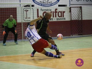
<a style='margin-left: 5px;' class='btn btn-xs btn-social btn-facebook' href='https://www.facebook.com/sharer/sharer.php?u=https://www.boladovale.com.br/imgs/800-800-90/conteudo/fotos/1224/img9090.jpg' rel='popup' data-width='500' data-height='400'><i class='fa fa-facebook'></i>Compartilhar <span class='hidden-xs'>no Facebook</span>
</a> 
<a class='btn btn-default btn-xs' target='_blank' href='imgs/800-800-90/conteudo/fotos/1224/img9090.jpg'>
<span class='glyphicon glyphicon-cloud-download'></span> Salvar
</a> 
<span></span>