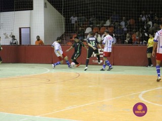 
<a style='margin-left: 5px;' class='btn btn-xs btn-social btn-facebook' href='https://www.facebook.com/sharer/sharer.php?u=https://www.boladovale.com.br/imgs/800-800-90/conteudo/fotos/1224/img9109.jpg' rel='popup' data-width='500' data-height='400'><i class='fa fa-facebook'></i>Compartilhar <span class='hidden-xs'>no Facebook</span>
</a> 
<a class='btn btn-default btn-xs' target='_blank' href='imgs/800-800-90/conteudo/fotos/1224/img9109.jpg'>
<span class='glyphicon glyphicon-cloud-download'></span> Salvar
</a> 
<span></span>