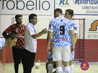 
<a style='margin-left: 5px;' class='btn btn-xs btn-social btn-facebook' href='https://www.facebook.com/sharer/sharer.php?u=https://www.boladovale.com.br/imgs/800-800-90/conteudo/fotos/1226/img9254.jpg' rel='popup' data-width='500' data-height='400'><i class='fa fa-facebook'></i>Compartilhar <span class='hidden-xs'>no Facebook</span>
</a> 
<a class='btn btn-default btn-xs' target='_blank' href='imgs/800-800-90/conteudo/fotos/1226/img9254.jpg'>
<span class='glyphicon glyphicon-cloud-download'></span> Salvar
</a> 
<span></span>