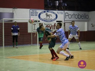 
<a style='margin-left: 5px;' class='btn btn-xs btn-social btn-facebook' href='https://www.facebook.com/sharer/sharer.php?u=https://www.boladovale.com.br/imgs/800-800-90/conteudo/fotos/1226/img9299.jpg' rel='popup' data-width='500' data-height='400'><i class='fa fa-facebook'></i>Compartilhar <span class='hidden-xs'>no Facebook</span>
</a> 
<a class='btn btn-default btn-xs' target='_blank' href='imgs/800-800-90/conteudo/fotos/1226/img9299.jpg'>
<span class='glyphicon glyphicon-cloud-download'></span> Salvar
</a> 
<span></span>