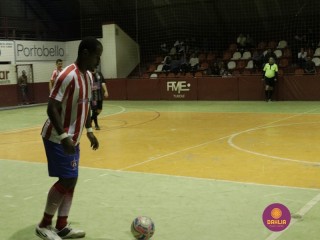 
<a style='margin-left: 5px;' class='btn btn-xs btn-social btn-facebook' href='https://www.facebook.com/sharer/sharer.php?u=https://www.boladovale.com.br/imgs/800-800-90/conteudo/fotos/1230/mg9383.jpg' rel='popup' data-width='500' data-height='400'><i class='fa fa-facebook'></i>Compartilhar <span class='hidden-xs'>no Facebook</span>
</a> 
<a class='btn btn-default btn-xs' target='_blank' href='imgs/800-800-90/conteudo/fotos/1230/mg9383.jpg'>
<span class='glyphicon glyphicon-cloud-download'></span> Salvar
</a> 
<span></span>