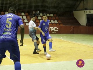 
<a style='margin-left: 5px;' class='btn btn-xs btn-social btn-facebook' href='https://www.facebook.com/sharer/sharer.php?u=https://www.boladovale.com.br/imgs/800-800-90/conteudo/fotos/1231/mg9407.jpg' rel='popup' data-width='500' data-height='400'><i class='fa fa-facebook'></i>Compartilhar <span class='hidden-xs'>no Facebook</span>
</a> 
<a class='btn btn-default btn-xs' target='_blank' href='imgs/800-800-90/conteudo/fotos/1231/mg9407.jpg'>
<span class='glyphicon glyphicon-cloud-download'></span> Salvar
</a> 
<span></span>