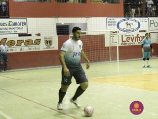
<a style='margin-left: 5px;' class='btn btn-xs btn-social btn-facebook' href='https://www.facebook.com/sharer/sharer.php?u=https://www.boladovale.com.br/imgs/800-800-90/conteudo/fotos/1231/mg9410.jpg' rel='popup' data-width='500' data-height='400'><i class='fa fa-facebook'></i>Compartilhar <span class='hidden-xs'>no Facebook</span>
</a> 
<a class='btn btn-default btn-xs' target='_blank' href='imgs/800-800-90/conteudo/fotos/1231/mg9410.jpg'>
<span class='glyphicon glyphicon-cloud-download'></span> Salvar
</a> 
<span></span>