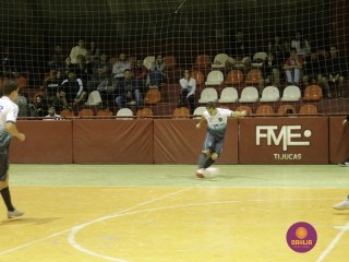 
<a style='margin-left: 5px;' class='btn btn-xs btn-social btn-facebook' href='https://www.facebook.com/sharer/sharer.php?u=https://www.boladovale.com.br/imgs/800-800-90/conteudo/fotos/1231/mg9415.jpg' rel='popup' data-width='500' data-height='400'><i class='fa fa-facebook'></i>Compartilhar <span class='hidden-xs'>no Facebook</span>
</a> 
<a class='btn btn-default btn-xs' target='_blank' href='imgs/800-800-90/conteudo/fotos/1231/mg9415.jpg'>
<span class='glyphicon glyphicon-cloud-download'></span> Salvar
</a> 
<span></span>