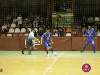 
<a style='margin-left: 5px;' class='btn btn-xs btn-social btn-facebook' href='https://www.facebook.com/sharer/sharer.php?u=https://www.boladovale.com.br/imgs/800-800-90/conteudo/fotos/1231/mg9436.jpg' rel='popup' data-width='500' data-height='400'><i class='fa fa-facebook'></i>Compartilhar <span class='hidden-xs'>no Facebook</span>
</a> 
<a class='btn btn-default btn-xs' target='_blank' href='imgs/800-800-90/conteudo/fotos/1231/mg9436.jpg'>
<span class='glyphicon glyphicon-cloud-download'></span> Salvar
</a> 
<span></span>