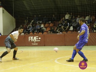 
<a style='margin-left: 5px;' class='btn btn-xs btn-social btn-facebook' href='https://www.facebook.com/sharer/sharer.php?u=https://www.boladovale.com.br/imgs/800-800-90/conteudo/fotos/1231/mg9470.jpg' rel='popup' data-width='500' data-height='400'><i class='fa fa-facebook'></i>Compartilhar <span class='hidden-xs'>no Facebook</span>
</a> 
<a class='btn btn-default btn-xs' target='_blank' href='imgs/800-800-90/conteudo/fotos/1231/mg9470.jpg'>
<span class='glyphicon glyphicon-cloud-download'></span> Salvar
</a> 
<span></span>