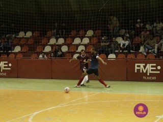 
<a style='margin-left: 5px;' class='btn btn-xs btn-social btn-facebook' href='https://www.facebook.com/sharer/sharer.php?u=https://www.boladovale.com.br/imgs/800-800-90/conteudo/fotos/1232/mg9552.jpg' rel='popup' data-width='500' data-height='400'><i class='fa fa-facebook'></i>Compartilhar <span class='hidden-xs'>no Facebook</span>
</a> 
<a class='btn btn-default btn-xs' target='_blank' href='imgs/800-800-90/conteudo/fotos/1232/mg9552.jpg'>
<span class='glyphicon glyphicon-cloud-download'></span> Salvar
</a> 
<span></span>