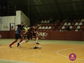 
<a style='margin-left: 5px;' class='btn btn-xs btn-social btn-facebook' href='https://www.facebook.com/sharer/sharer.php?u=https://www.boladovale.com.br/imgs/800-800-90/conteudo/fotos/1232/mg9591.jpg' rel='popup' data-width='500' data-height='400'><i class='fa fa-facebook'></i>Compartilhar <span class='hidden-xs'>no Facebook</span>
</a> 
<a class='btn btn-default btn-xs' target='_blank' href='imgs/800-800-90/conteudo/fotos/1232/mg9591.jpg'>
<span class='glyphicon glyphicon-cloud-download'></span> Salvar
</a> 
<span></span>