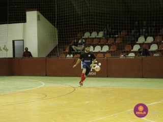 
<a style='margin-left: 5px;' class='btn btn-xs btn-social btn-facebook' href='https://www.facebook.com/sharer/sharer.php?u=https://www.boladovale.com.br/imgs/800-800-90/conteudo/fotos/1232/mg9626.jpg' rel='popup' data-width='500' data-height='400'><i class='fa fa-facebook'></i>Compartilhar <span class='hidden-xs'>no Facebook</span>
</a> 
<a class='btn btn-default btn-xs' target='_blank' href='imgs/800-800-90/conteudo/fotos/1232/mg9626.jpg'>
<span class='glyphicon glyphicon-cloud-download'></span> Salvar
</a> 
<span></span>