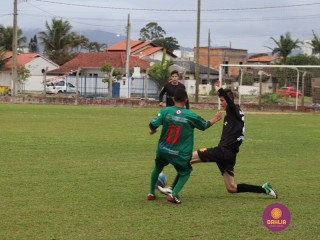 
<a style='margin-left: 5px;' class='btn btn-xs btn-social btn-facebook' href='https://www.facebook.com/sharer/sharer.php?u=https://www.boladovale.com.br/imgs/800-800-90/conteudo/fotos/1234/img9778.jpg' rel='popup' data-width='500' data-height='400'><i class='fa fa-facebook'></i>Compartilhar <span class='hidden-xs'>no Facebook</span>
</a> 
<a class='btn btn-default btn-xs' target='_blank' href='imgs/800-800-90/conteudo/fotos/1234/img9778.jpg'>
<span class='glyphicon glyphicon-cloud-download'></span> Salvar
</a> 
<span></span>