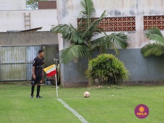 
<a style='margin-left: 5px;' class='btn btn-xs btn-social btn-facebook' href='https://www.facebook.com/sharer/sharer.php?u=https://www.boladovale.com.br/imgs/800-800-90/conteudo/fotos/1234/img9811.jpg' rel='popup' data-width='500' data-height='400'><i class='fa fa-facebook'></i>Compartilhar <span class='hidden-xs'>no Facebook</span>
</a> 
<a class='btn btn-default btn-xs' target='_blank' href='imgs/800-800-90/conteudo/fotos/1234/img9811.jpg'>
<span class='glyphicon glyphicon-cloud-download'></span> Salvar
</a> 
<span></span>