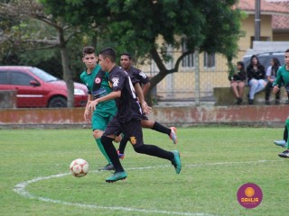 
<a style='margin-left: 5px;' class='btn btn-xs btn-social btn-facebook' href='https://www.facebook.com/sharer/sharer.php?u=https://www.boladovale.com.br/imgs/800-800-90/conteudo/fotos/1234/img9826.jpg' rel='popup' data-width='500' data-height='400'><i class='fa fa-facebook'></i>Compartilhar <span class='hidden-xs'>no Facebook</span>
</a> 
<a class='btn btn-default btn-xs' target='_blank' href='imgs/800-800-90/conteudo/fotos/1234/img9826.jpg'>
<span class='glyphicon glyphicon-cloud-download'></span> Salvar
</a> 
<span></span>
