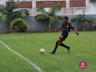 
<a style='margin-left: 5px;' class='btn btn-xs btn-social btn-facebook' href='https://www.facebook.com/sharer/sharer.php?u=https://www.boladovale.com.br/imgs/800-800-90/conteudo/fotos/1234/img9832.jpg' rel='popup' data-width='500' data-height='400'><i class='fa fa-facebook'></i>Compartilhar <span class='hidden-xs'>no Facebook</span>
</a> 
<a class='btn btn-default btn-xs' target='_blank' href='imgs/800-800-90/conteudo/fotos/1234/img9832.jpg'>
<span class='glyphicon glyphicon-cloud-download'></span> Salvar
</a> 
<span></span>