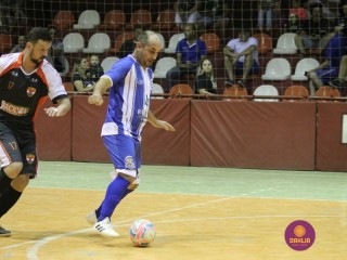 
<a style='margin-left: 5px;' class='btn btn-xs btn-social btn-facebook' href='https://www.facebook.com/sharer/sharer.php?u=https://www.boladovale.com.br/imgs/800-800-90/conteudo/fotos/1236/img9961.jpg' rel='popup' data-width='500' data-height='400'><i class='fa fa-facebook'></i>Compartilhar <span class='hidden-xs'>no Facebook</span>
</a> 
<a class='btn btn-default btn-xs' target='_blank' href='imgs/800-800-90/conteudo/fotos/1236/img9961.jpg'>
<span class='glyphicon glyphicon-cloud-download'></span> Salvar
</a> 
<span></span>