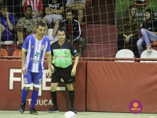 
<a style='margin-left: 5px;' class='btn btn-xs btn-social btn-facebook' href='https://www.facebook.com/sharer/sharer.php?u=https://www.boladovale.com.br/imgs/800-800-90/conteudo/fotos/1236/img9968.jpg' rel='popup' data-width='500' data-height='400'><i class='fa fa-facebook'></i>Compartilhar <span class='hidden-xs'>no Facebook</span>
</a> 
<a class='btn btn-default btn-xs' target='_blank' href='imgs/800-800-90/conteudo/fotos/1236/img9968.jpg'>
<span class='glyphicon glyphicon-cloud-download'></span> Salvar
</a> 
<span></span>