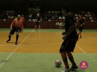 
<a style='margin-left: 5px;' class='btn btn-xs btn-social btn-facebook' href='https://www.facebook.com/sharer/sharer.php?u=https://www.boladovale.com.br/imgs/800-800-90/conteudo/fotos/1239/mg0168.jpg' rel='popup' data-width='500' data-height='400'><i class='fa fa-facebook'></i>Compartilhar <span class='hidden-xs'>no Facebook</span>
</a> 
<a class='btn btn-default btn-xs' target='_blank' href='imgs/800-800-90/conteudo/fotos/1239/mg0168.jpg'>
<span class='glyphicon glyphicon-cloud-download'></span> Salvar
</a> 
<span></span>