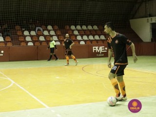 
<a style='margin-left: 5px;' class='btn btn-xs btn-social btn-facebook' href='https://www.facebook.com/sharer/sharer.php?u=https://www.boladovale.com.br/imgs/800-800-90/conteudo/fotos/1239/mg0232.jpg' rel='popup' data-width='500' data-height='400'><i class='fa fa-facebook'></i>Compartilhar <span class='hidden-xs'>no Facebook</span>
</a> 
<a class='btn btn-default btn-xs' target='_blank' href='imgs/800-800-90/conteudo/fotos/1239/mg0232.jpg'>
<span class='glyphicon glyphicon-cloud-download'></span> Salvar
</a> 
<span></span>