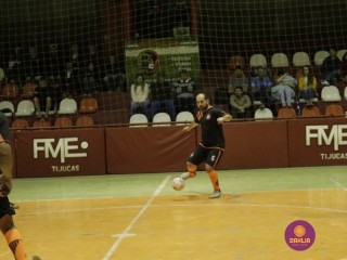 
<a style='margin-left: 5px;' class='btn btn-xs btn-social btn-facebook' href='https://www.facebook.com/sharer/sharer.php?u=https://www.boladovale.com.br/imgs/800-800-90/conteudo/fotos/1239/mg0262.jpg' rel='popup' data-width='500' data-height='400'><i class='fa fa-facebook'></i>Compartilhar <span class='hidden-xs'>no Facebook</span>
</a> 
<a class='btn btn-default btn-xs' target='_blank' href='imgs/800-800-90/conteudo/fotos/1239/mg0262.jpg'>
<span class='glyphicon glyphicon-cloud-download'></span> Salvar
</a> 
<span></span>