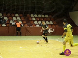 
<a style='margin-left: 5px;' class='btn btn-xs btn-social btn-facebook' href='https://www.facebook.com/sharer/sharer.php?u=https://www.boladovale.com.br/imgs/800-800-90/conteudo/fotos/1240/mg0294.jpg' rel='popup' data-width='500' data-height='400'><i class='fa fa-facebook'></i>Compartilhar <span class='hidden-xs'>no Facebook</span>
</a> 
<a class='btn btn-default btn-xs' target='_blank' href='imgs/800-800-90/conteudo/fotos/1240/mg0294.jpg'>
<span class='glyphicon glyphicon-cloud-download'></span> Salvar
</a> 
<span></span>