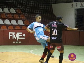 
<a style='margin-left: 5px;' class='btn btn-xs btn-social btn-facebook' href='https://www.facebook.com/sharer/sharer.php?u=https://www.boladovale.com.br/imgs/800-800-90/conteudo/fotos/1241/img0406.jpg' rel='popup' data-width='500' data-height='400'><i class='fa fa-facebook'></i>Compartilhar <span class='hidden-xs'>no Facebook</span>
</a> 
<a class='btn btn-default btn-xs' target='_blank' href='imgs/800-800-90/conteudo/fotos/1241/img0406.jpg'>
<span class='glyphicon glyphicon-cloud-download'></span> Salvar
</a> 
<span></span>