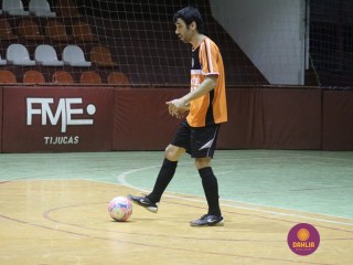 
<a style='margin-left: 5px;' class='btn btn-xs btn-social btn-facebook' href='https://www.facebook.com/sharer/sharer.php?u=https://www.boladovale.com.br/imgs/800-800-90/conteudo/fotos/1241/img0423.jpg' rel='popup' data-width='500' data-height='400'><i class='fa fa-facebook'></i>Compartilhar <span class='hidden-xs'>no Facebook</span>
</a> 
<a class='btn btn-default btn-xs' target='_blank' href='imgs/800-800-90/conteudo/fotos/1241/img0423.jpg'>
<span class='glyphicon glyphicon-cloud-download'></span> Salvar
</a> 
<span></span>