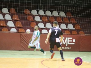 
<a style='margin-left: 5px;' class='btn btn-xs btn-social btn-facebook' href='https://www.facebook.com/sharer/sharer.php?u=https://www.boladovale.com.br/imgs/800-800-90/conteudo/fotos/1244/img9982.jpg' rel='popup' data-width='500' data-height='400'><i class='fa fa-facebook'></i>Compartilhar <span class='hidden-xs'>no Facebook</span>
</a> 
<a class='btn btn-default btn-xs' target='_blank' href='imgs/800-800-90/conteudo/fotos/1244/img9982.jpg'>
<span class='glyphicon glyphicon-cloud-download'></span> Salvar
</a> 
<span></span>