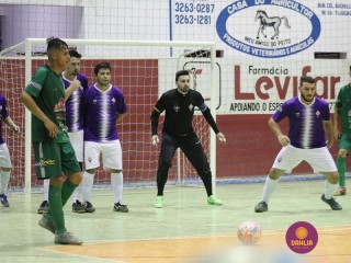 
<a style='margin-left: 5px;' class='btn btn-xs btn-social btn-facebook' href='https://www.facebook.com/sharer/sharer.php?u=https://www.boladovale.com.br/imgs/800-800-90/conteudo/fotos/1247/img0111.jpg' rel='popup' data-width='500' data-height='400'><i class='fa fa-facebook'></i>Compartilhar <span class='hidden-xs'>no Facebook</span>
</a> 
<a class='btn btn-default btn-xs' target='_blank' href='imgs/800-800-90/conteudo/fotos/1247/img0111.jpg'>
<span class='glyphicon glyphicon-cloud-download'></span> Salvar
</a> 
<span></span>