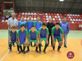 
<a style='margin-left: 5px;' class='btn btn-xs btn-social btn-facebook' href='https://www.facebook.com/sharer/sharer.php?u=https://www.boladovale.com.br/imgs/800-800-90/conteudo/fotos/1248/img6127.jpg' rel='popup' data-width='500' data-height='400'><i class='fa fa-facebook'></i>Compartilhar <span class='hidden-xs'>no Facebook</span>
</a> 
<a class='btn btn-default btn-xs' target='_blank' href='imgs/800-800-90/conteudo/fotos/1248/img6127.jpg'>
<span class='glyphicon glyphicon-cloud-download'></span> Salvar
</a> 
<span></span>