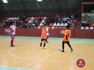 
<a style='margin-left: 5px;' class='btn btn-xs btn-social btn-facebook' href='https://www.facebook.com/sharer/sharer.php?u=https://www.boladovale.com.br/imgs/800-800-90/conteudo/fotos/1249/img6209.jpg' rel='popup' data-width='500' data-height='400'><i class='fa fa-facebook'></i>Compartilhar <span class='hidden-xs'>no Facebook</span>
</a> 
<a class='btn btn-default btn-xs' target='_blank' href='imgs/800-800-90/conteudo/fotos/1249/img6209.jpg'>
<span class='glyphicon glyphicon-cloud-download'></span> Salvar
</a> 
<span></span>