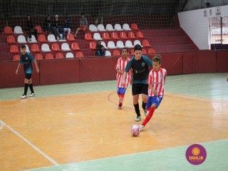 
<a style='margin-left: 5px;' class='btn btn-xs btn-social btn-facebook' href='https://www.facebook.com/sharer/sharer.php?u=https://www.boladovale.com.br/imgs/800-800-90/conteudo/fotos/1250/img6308.jpg' rel='popup' data-width='500' data-height='400'><i class='fa fa-facebook'></i>Compartilhar <span class='hidden-xs'>no Facebook</span>
</a> 
<a class='btn btn-default btn-xs' target='_blank' href='imgs/800-800-90/conteudo/fotos/1250/img6308.jpg'>
<span class='glyphicon glyphicon-cloud-download'></span> Salvar
</a> 
<span></span>
