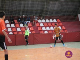 
<a style='margin-left: 5px;' class='btn btn-xs btn-social btn-facebook' href='https://www.facebook.com/sharer/sharer.php?u=https://www.boladovale.com.br/imgs/800-800-90/conteudo/fotos/1251/img6411.jpg' rel='popup' data-width='500' data-height='400'><i class='fa fa-facebook'></i>Compartilhar <span class='hidden-xs'>no Facebook</span>
</a> 
<a class='btn btn-default btn-xs' target='_blank' href='imgs/800-800-90/conteudo/fotos/1251/img6411.jpg'>
<span class='glyphicon glyphicon-cloud-download'></span> Salvar
</a> 
<span></span>