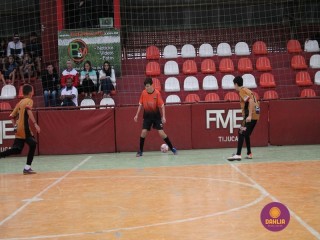 
<a style='margin-left: 5px;' class='btn btn-xs btn-social btn-facebook' href='https://www.facebook.com/sharer/sharer.php?u=https://www.boladovale.com.br/imgs/800-800-90/conteudo/fotos/1251/img6442.jpg' rel='popup' data-width='500' data-height='400'><i class='fa fa-facebook'></i>Compartilhar <span class='hidden-xs'>no Facebook</span>
</a> 
<a class='btn btn-default btn-xs' target='_blank' href='imgs/800-800-90/conteudo/fotos/1251/img6442.jpg'>
<span class='glyphicon glyphicon-cloud-download'></span> Salvar
</a> 
<span></span>