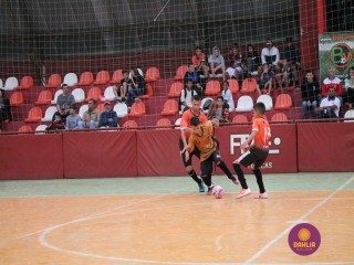 
<a style='margin-left: 5px;' class='btn btn-xs btn-social btn-facebook' href='https://www.facebook.com/sharer/sharer.php?u=https://www.boladovale.com.br/imgs/800-800-90/conteudo/fotos/1251/img6455.jpg' rel='popup' data-width='500' data-height='400'><i class='fa fa-facebook'></i>Compartilhar <span class='hidden-xs'>no Facebook</span>
</a> 
<a class='btn btn-default btn-xs' target='_blank' href='imgs/800-800-90/conteudo/fotos/1251/img6455.jpg'>
<span class='glyphicon glyphicon-cloud-download'></span> Salvar
</a> 
<span></span>