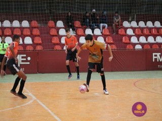
<a style='margin-left: 5px;' class='btn btn-xs btn-social btn-facebook' href='https://www.facebook.com/sharer/sharer.php?u=https://www.boladovale.com.br/imgs/800-800-90/conteudo/fotos/1251/img6457.jpg' rel='popup' data-width='500' data-height='400'><i class='fa fa-facebook'></i>Compartilhar <span class='hidden-xs'>no Facebook</span>
</a> 
<a class='btn btn-default btn-xs' target='_blank' href='imgs/800-800-90/conteudo/fotos/1251/img6457.jpg'>
<span class='glyphicon glyphicon-cloud-download'></span> Salvar
</a> 
<span></span>
