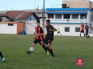 
<a style='margin-left: 5px;' class='btn btn-xs btn-social btn-facebook' href='https://www.facebook.com/sharer/sharer.php?u=https://www.boladovale.com.br/imgs/800-800-90/conteudo/fotos/1252/img0544.jpg' rel='popup' data-width='500' data-height='400'><i class='fa fa-facebook'></i>Compartilhar <span class='hidden-xs'>no Facebook</span>
</a> 
<a class='btn btn-default btn-xs' target='_blank' href='imgs/800-800-90/conteudo/fotos/1252/img0544.jpg'>
<span class='glyphicon glyphicon-cloud-download'></span> Salvar
</a> 
<span></span>