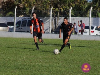 
<a style='margin-left: 5px;' class='btn btn-xs btn-social btn-facebook' href='https://www.facebook.com/sharer/sharer.php?u=https://www.boladovale.com.br/imgs/800-800-90/conteudo/fotos/1252/img0571.jpg' rel='popup' data-width='500' data-height='400'><i class='fa fa-facebook'></i>Compartilhar <span class='hidden-xs'>no Facebook</span>
</a> 
<a class='btn btn-default btn-xs' target='_blank' href='imgs/800-800-90/conteudo/fotos/1252/img0571.jpg'>
<span class='glyphicon glyphicon-cloud-download'></span> Salvar
</a> 
<span></span>