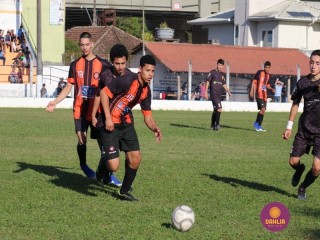 
<a style='margin-left: 5px;' class='btn btn-xs btn-social btn-facebook' href='https://www.facebook.com/sharer/sharer.php?u=https://www.boladovale.com.br/imgs/800-800-90/conteudo/fotos/1252/img0591.jpg' rel='popup' data-width='500' data-height='400'><i class='fa fa-facebook'></i>Compartilhar <span class='hidden-xs'>no Facebook</span>
</a> 
<a class='btn btn-default btn-xs' target='_blank' href='imgs/800-800-90/conteudo/fotos/1252/img0591.jpg'>
<span class='glyphicon glyphicon-cloud-download'></span> Salvar
</a> 
<span></span>