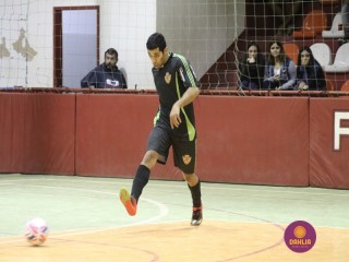 
<a style='margin-left: 5px;' class='btn btn-xs btn-social btn-facebook' href='https://www.facebook.com/sharer/sharer.php?u=https://www.boladovale.com.br/imgs/800-800-90/conteudo/fotos/1253/img0629.jpg' rel='popup' data-width='500' data-height='400'><i class='fa fa-facebook'></i>Compartilhar <span class='hidden-xs'>no Facebook</span>
</a> 
<a class='btn btn-default btn-xs' target='_blank' href='imgs/800-800-90/conteudo/fotos/1253/img0629.jpg'>
<span class='glyphicon glyphicon-cloud-download'></span> Salvar
</a> 
<span></span>