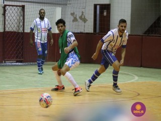 
<a style='margin-left: 5px;' class='btn btn-xs btn-social btn-facebook' href='https://www.facebook.com/sharer/sharer.php?u=https://www.boladovale.com.br/imgs/800-800-90/conteudo/fotos/1255/img0847.jpg' rel='popup' data-width='500' data-height='400'><i class='fa fa-facebook'></i>Compartilhar <span class='hidden-xs'>no Facebook</span>
</a> 
<a class='btn btn-default btn-xs' target='_blank' href='imgs/800-800-90/conteudo/fotos/1255/img0847.jpg'>
<span class='glyphicon glyphicon-cloud-download'></span> Salvar
</a> 
<span></span>