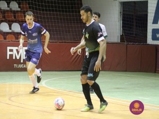 
<a style='margin-left: 5px;' class='btn btn-xs btn-social btn-facebook' href='https://www.facebook.com/sharer/sharer.php?u=https://www.boladovale.com.br/imgs/800-800-90/conteudo/fotos/1256/img0890.jpg' rel='popup' data-width='500' data-height='400'><i class='fa fa-facebook'></i>Compartilhar <span class='hidden-xs'>no Facebook</span>
</a> 
<a class='btn btn-default btn-xs' target='_blank' href='imgs/800-800-90/conteudo/fotos/1256/img0890.jpg'>
<span class='glyphicon glyphicon-cloud-download'></span> Salvar
</a> 
<span></span>
