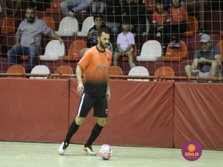 
<a style='margin-left: 5px;' class='btn btn-xs btn-social btn-facebook' href='https://www.facebook.com/sharer/sharer.php?u=https://www.boladovale.com.br/imgs/800-800-90/conteudo/fotos/1257/img0938.jpg' rel='popup' data-width='500' data-height='400'><i class='fa fa-facebook'></i>Compartilhar <span class='hidden-xs'>no Facebook</span>
</a> 
<a class='btn btn-default btn-xs' target='_blank' href='imgs/800-800-90/conteudo/fotos/1257/img0938.jpg'>
<span class='glyphicon glyphicon-cloud-download'></span> Salvar
</a> 
<span></span>