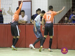 
<a style='margin-left: 5px;' class='btn btn-xs btn-social btn-facebook' href='https://www.facebook.com/sharer/sharer.php?u=https://www.boladovale.com.br/imgs/800-800-90/conteudo/fotos/1257/img0949.jpg' rel='popup' data-width='500' data-height='400'><i class='fa fa-facebook'></i>Compartilhar <span class='hidden-xs'>no Facebook</span>
</a> 
<a class='btn btn-default btn-xs' target='_blank' href='imgs/800-800-90/conteudo/fotos/1257/img0949.jpg'>
<span class='glyphicon glyphicon-cloud-download'></span> Salvar
</a> 
<span></span>