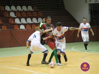 
<a style='margin-left: 5px;' class='btn btn-xs btn-social btn-facebook' href='https://www.facebook.com/sharer/sharer.php?u=https://www.boladovale.com.br/imgs/800-800-90/conteudo/fotos/1258/img1055.jpg' rel='popup' data-width='500' data-height='400'><i class='fa fa-facebook'></i>Compartilhar <span class='hidden-xs'>no Facebook</span>
</a> 
<a class='btn btn-default btn-xs' target='_blank' href='imgs/800-800-90/conteudo/fotos/1258/img1055.jpg'>
<span class='glyphicon glyphicon-cloud-download'></span> Salvar
</a> 
<span></span>