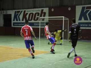 
<a style='margin-left: 5px;' class='btn btn-xs btn-social btn-facebook' href='https://www.facebook.com/sharer/sharer.php?u=https://www.boladovale.com.br/imgs/800-800-90/conteudo/fotos/1259/img1119.jpg' rel='popup' data-width='500' data-height='400'><i class='fa fa-facebook'></i>Compartilhar <span class='hidden-xs'>no Facebook</span>
</a> 
<a class='btn btn-default btn-xs' target='_blank' href='imgs/800-800-90/conteudo/fotos/1259/img1119.jpg'>
<span class='glyphicon glyphicon-cloud-download'></span> Salvar
</a> 
<span></span>