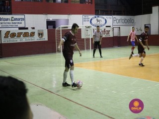
<a style='margin-left: 5px;' class='btn btn-xs btn-social btn-facebook' href='https://www.facebook.com/sharer/sharer.php?u=https://www.boladovale.com.br/imgs/800-800-90/conteudo/fotos/1259/img1136.jpg' rel='popup' data-width='500' data-height='400'><i class='fa fa-facebook'></i>Compartilhar <span class='hidden-xs'>no Facebook</span>
</a> 
<a class='btn btn-default btn-xs' target='_blank' href='imgs/800-800-90/conteudo/fotos/1259/img1136.jpg'>
<span class='glyphicon glyphicon-cloud-download'></span> Salvar
</a> 
<span></span>