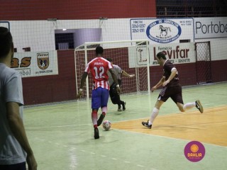 
<a style='margin-left: 5px;' class='btn btn-xs btn-social btn-facebook' href='https://www.facebook.com/sharer/sharer.php?u=https://www.boladovale.com.br/imgs/800-800-90/conteudo/fotos/1259/img1151.jpg' rel='popup' data-width='500' data-height='400'><i class='fa fa-facebook'></i>Compartilhar <span class='hidden-xs'>no Facebook</span>
</a> 
<a class='btn btn-default btn-xs' target='_blank' href='imgs/800-800-90/conteudo/fotos/1259/img1151.jpg'>
<span class='glyphicon glyphicon-cloud-download'></span> Salvar
</a> 
<span></span>
