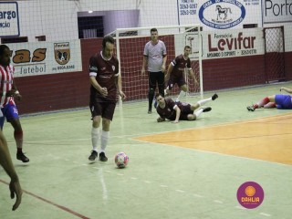 
<a style='margin-left: 5px;' class='btn btn-xs btn-social btn-facebook' href='https://www.facebook.com/sharer/sharer.php?u=https://www.boladovale.com.br/imgs/800-800-90/conteudo/fotos/1259/img1153.jpg' rel='popup' data-width='500' data-height='400'><i class='fa fa-facebook'></i>Compartilhar <span class='hidden-xs'>no Facebook</span>
</a> 
<a class='btn btn-default btn-xs' target='_blank' href='imgs/800-800-90/conteudo/fotos/1259/img1153.jpg'>
<span class='glyphicon glyphicon-cloud-download'></span> Salvar
</a> 
<span></span>